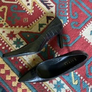Ralph Lauren mock croc leather pumps size 9
